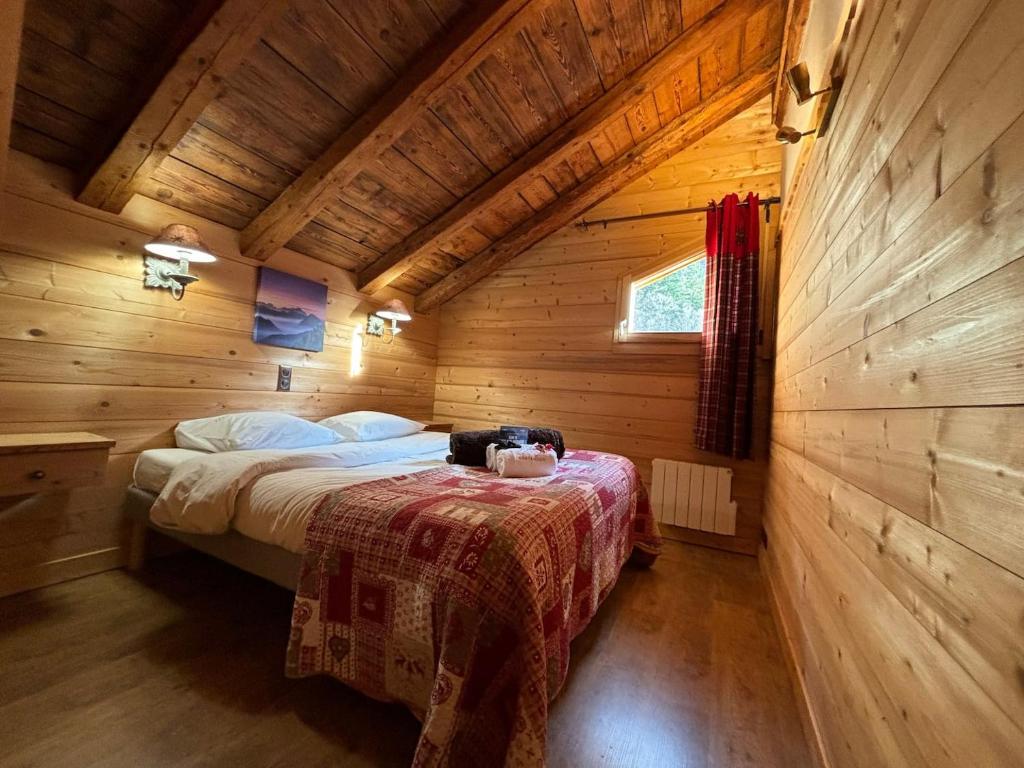 Postel nebo postele na pokoji v ubytování La R'mise