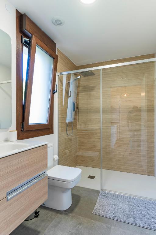 Koupelna v ubytování Apartamentos Cuetumerin