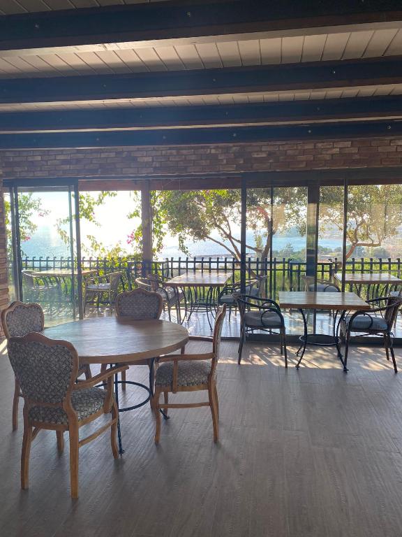 Balkón nebo terasa v ubytování Assos Longevity Hotel