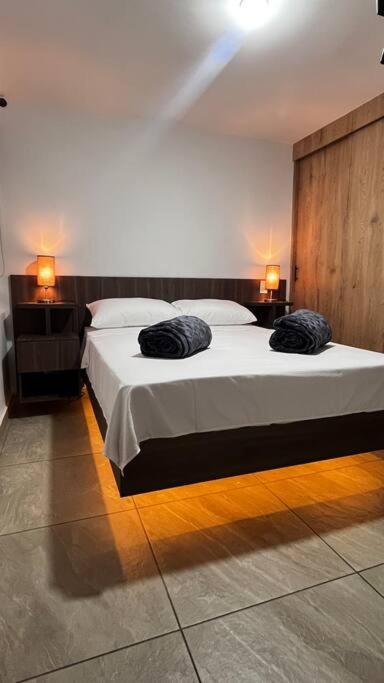 Postel nebo postele na pokoji v ubytování Mirador la casa del cóndor 3 habitaciones
