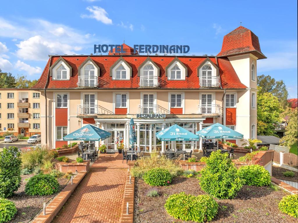 Budova, kde se hotel nachází