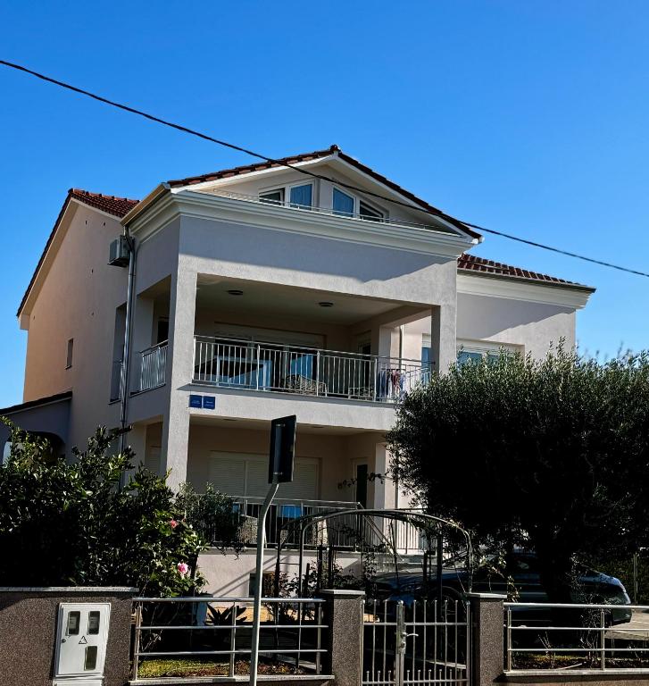 Apartments Villa Lili