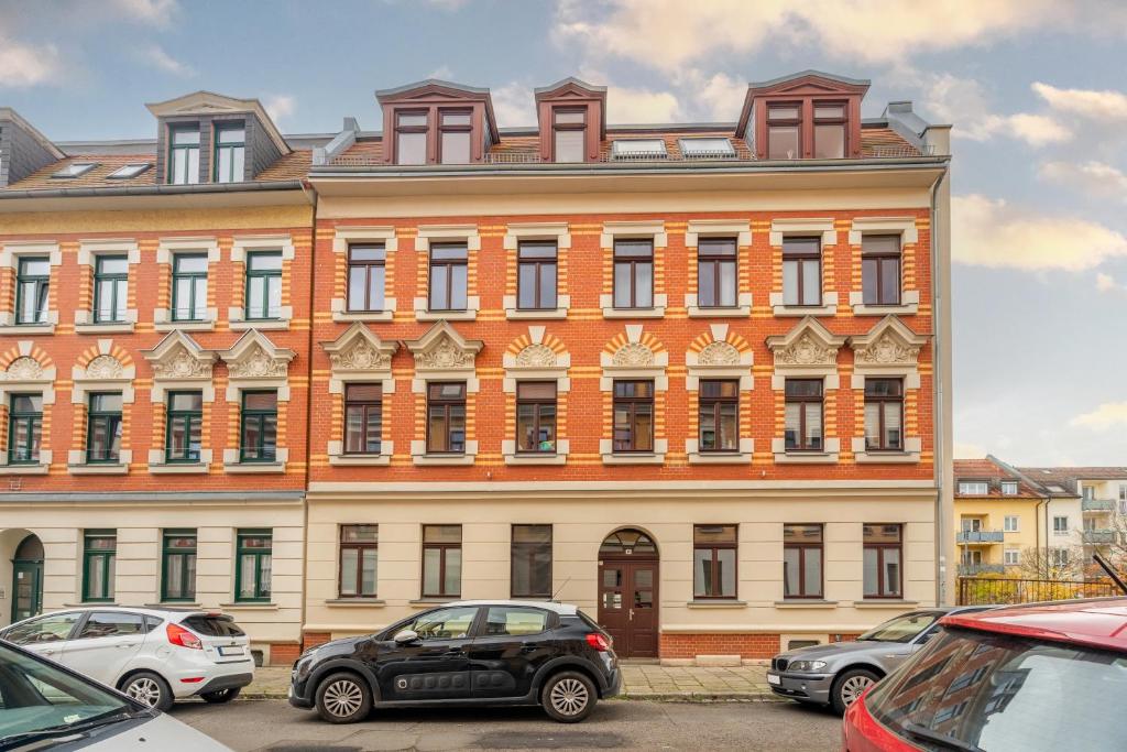 Leipzig - Garten - Balkon - 10 Min zum Zentrum
