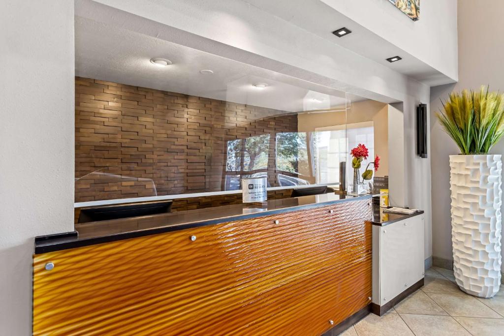Best Western Socorro Hotel & Suites photo