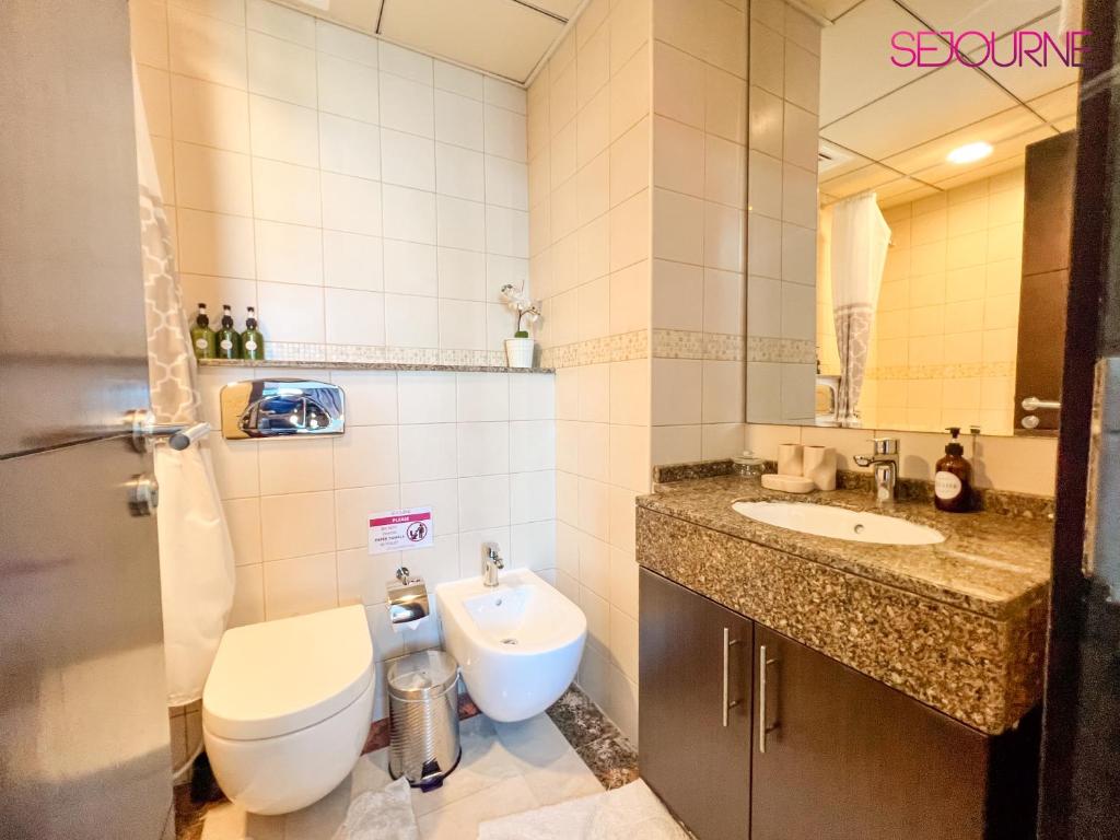 Koupelna v ubytování BCL12 - Stunning 1BR with Full Marina view in Bay Central Tower