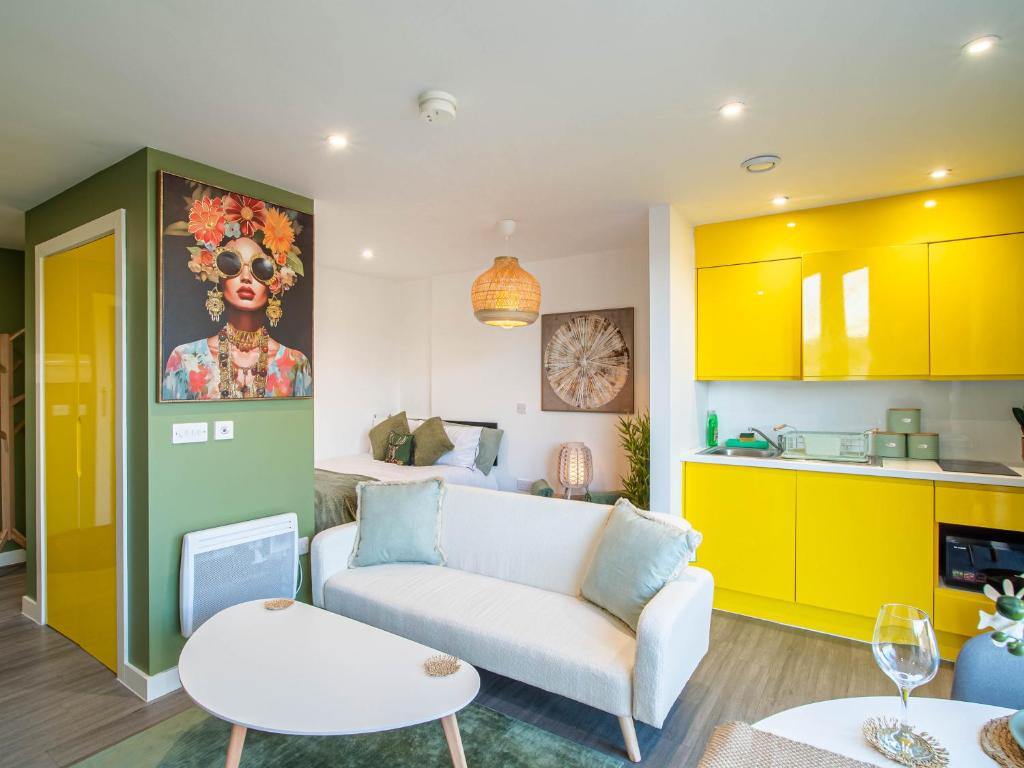 Η κουζίνα ή μικρή κουζίνα στο Lovely studio apartment Sheffield