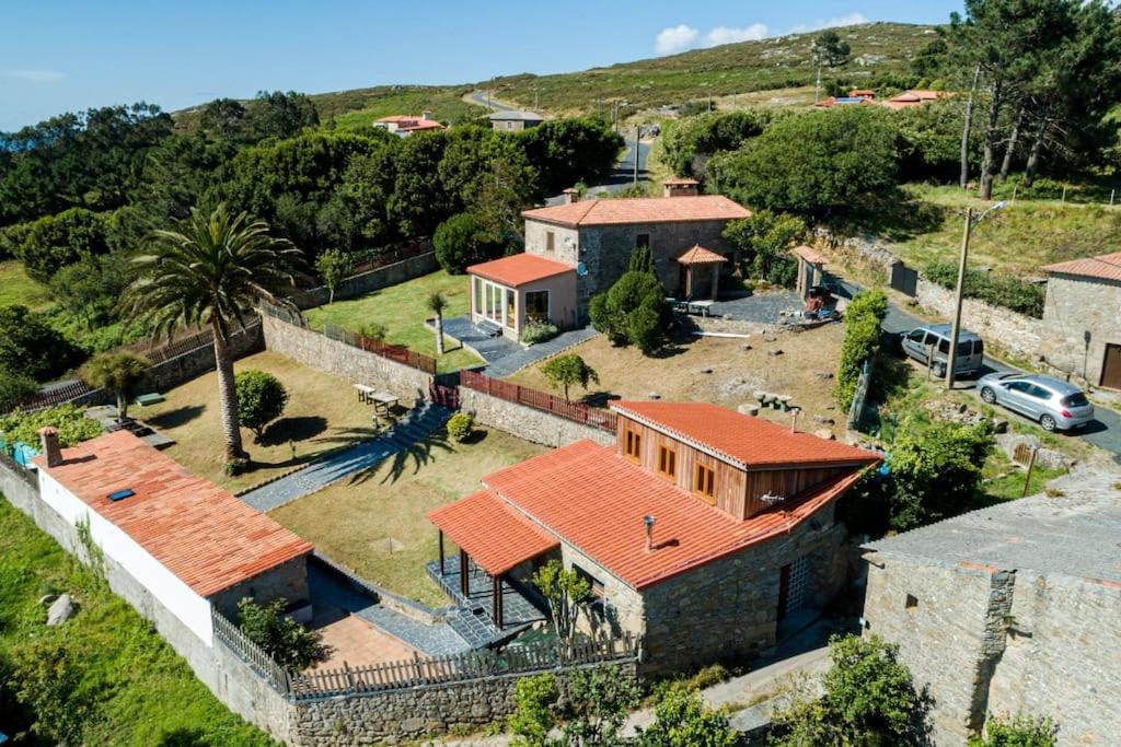 an aerial view of a house with a yard at Finca con Piscina en Doniños in Ferrol