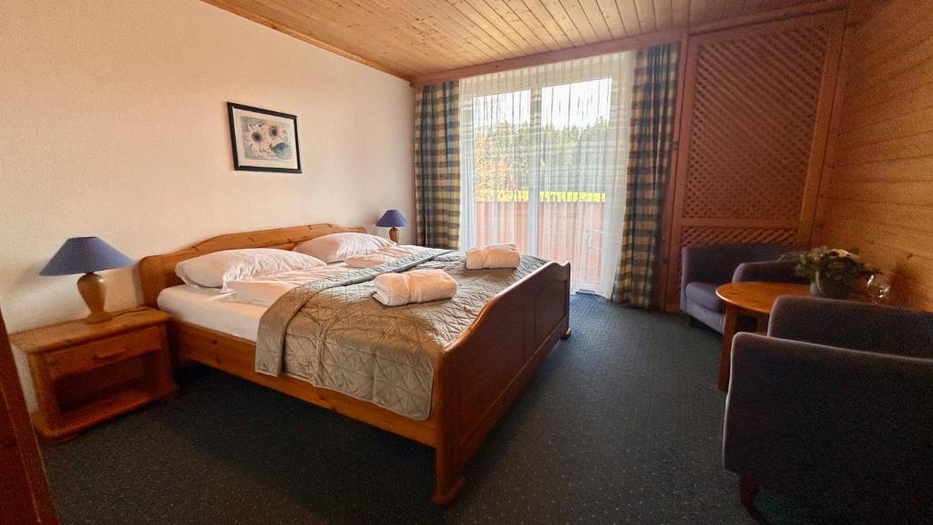 Pension Edelweiß Mitterberg - Double Room With Garden View