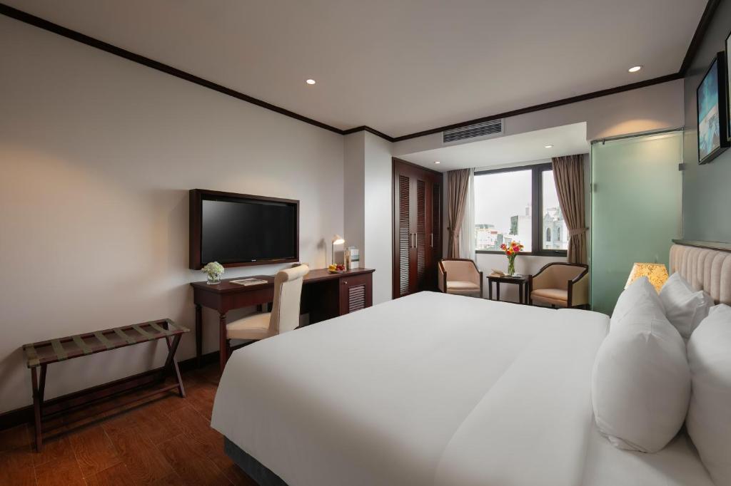 MAY DE VILLE Corner Hotel - 13