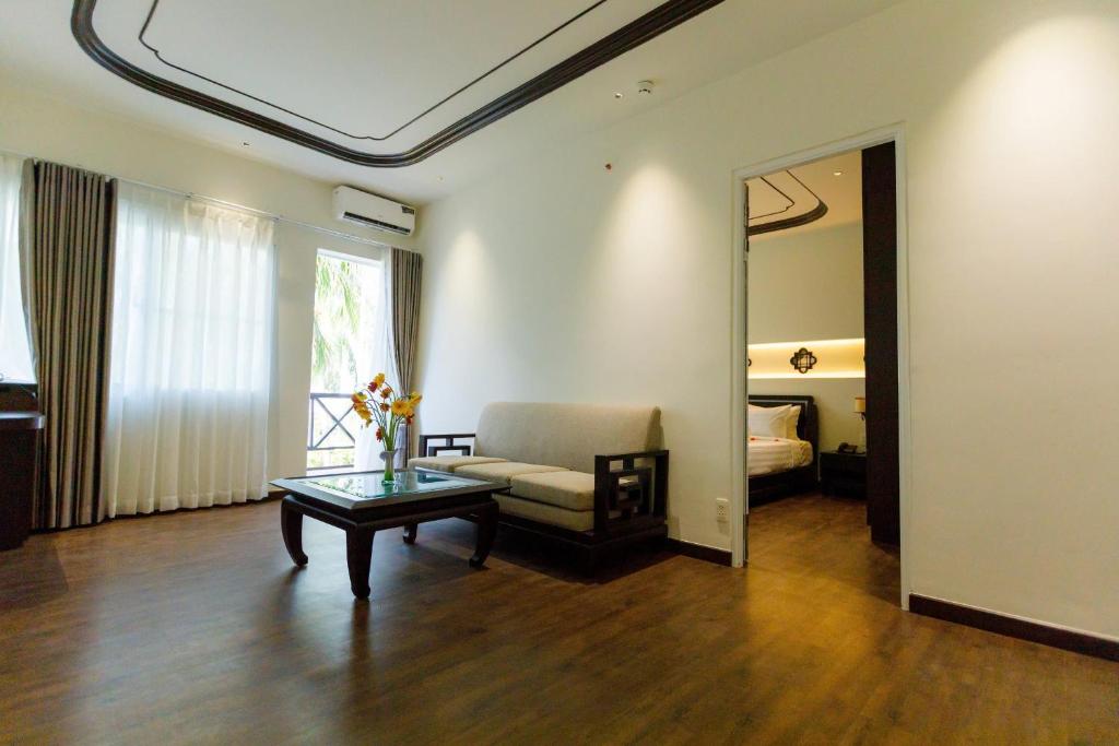 Suite Junior Nhìn Ra Vườn