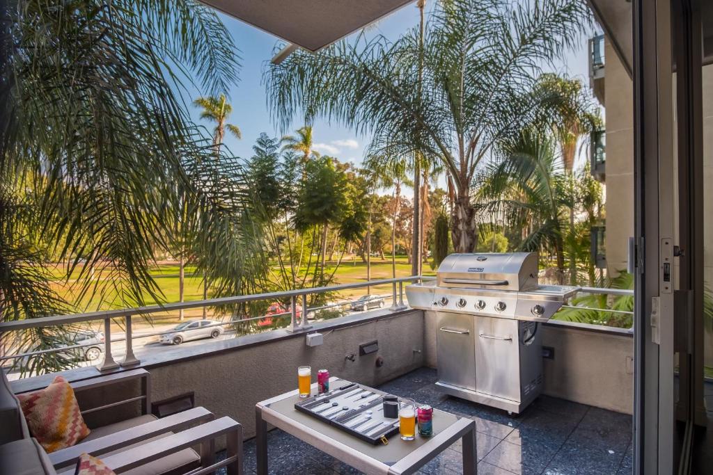 Balboa I by AvantStay - Stylish Condo Balboa Park Adjacent w Views - Apartamento De Seis Habitaciones
