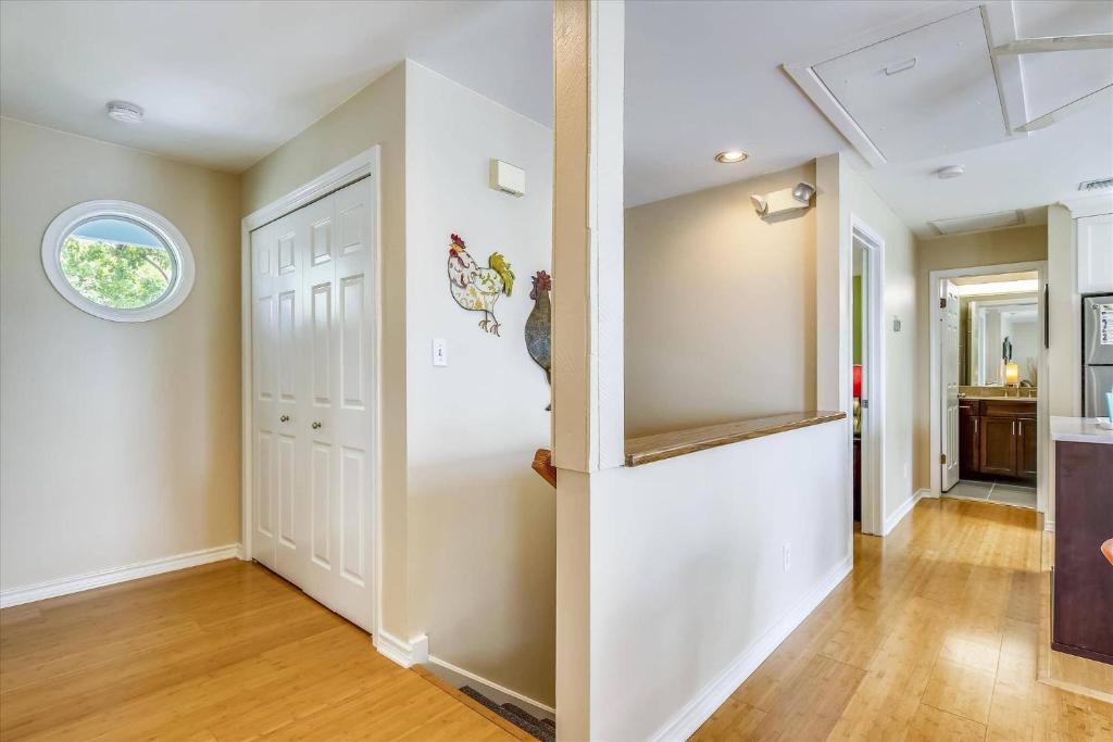 Fotografie z fotogalerie ubytování Shipyard Treasure by AvantStay Communal Pool Gated Community Great Location Week Long Stays v destinaci Key West