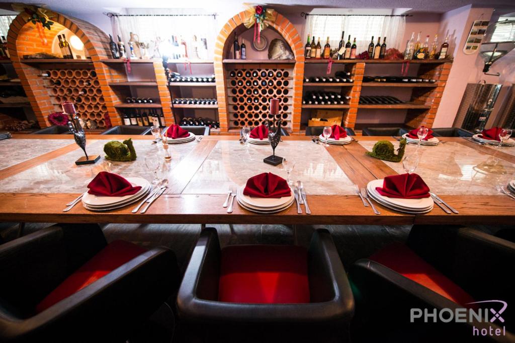 Hotel Phoenix - Resim 30