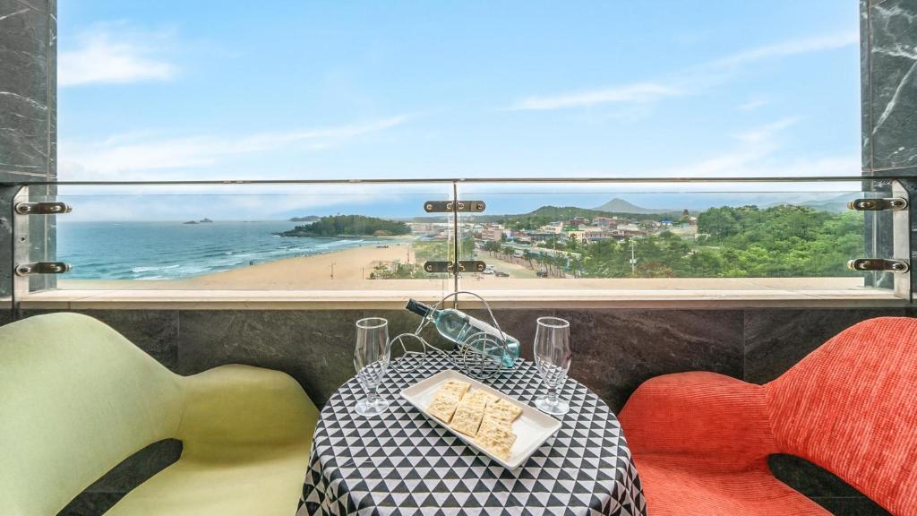 Goseong Moneblue Pension - Studio 4