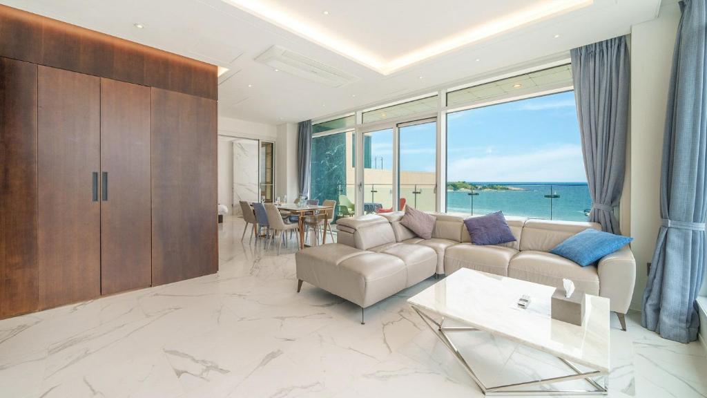 Goseong Moneblue Pension - Studio 10