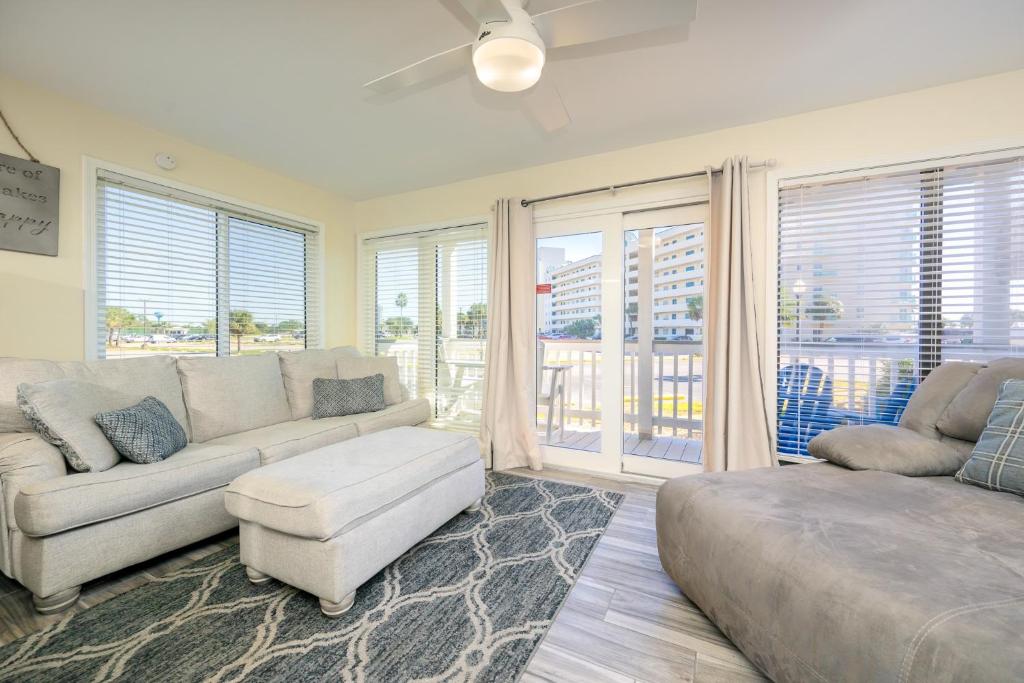 Posezení v ubytování Gulf Shores Plantation West 1151 condo