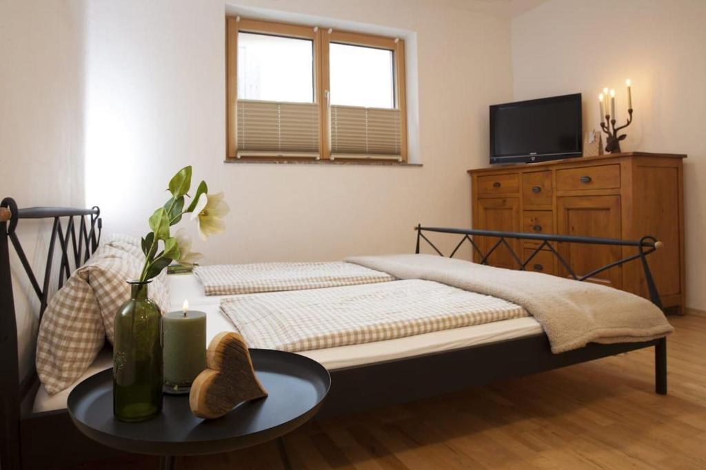 Postel nebo postele na pokoji v ubytování Appartement Sonnenhalb