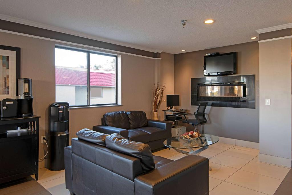 Super 8 by Wyndham Kamloops On The Hill - Resim 6