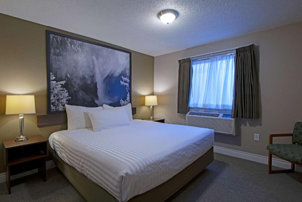 Super 8 by Wyndham Kamloops On The Hill - Resim 11