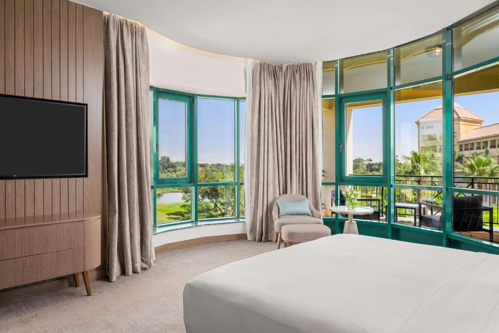 Hilton Pyramids Golf - 16