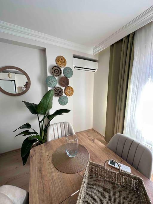 Posezení v ubytování Dublex roof top with AC, perfect location