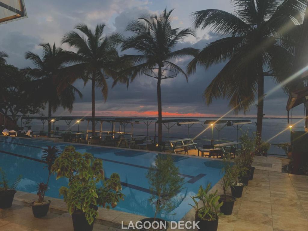 Bazén v ubytování New Saniro Lagoon Deck nebo v jeho okolí