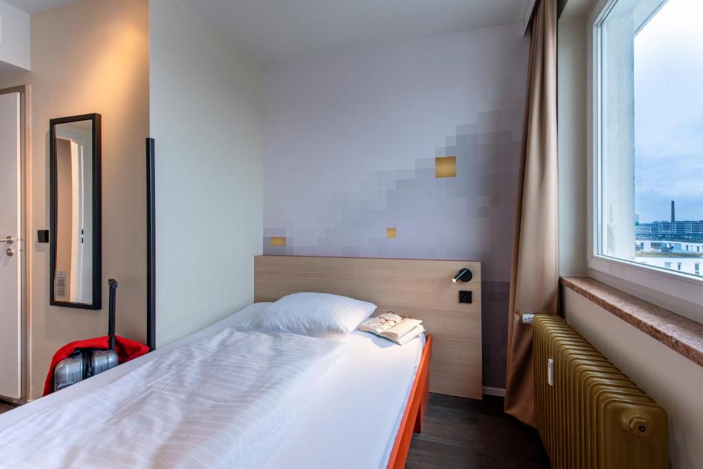 MEININGER Hotel München Zentrum - Resim 32