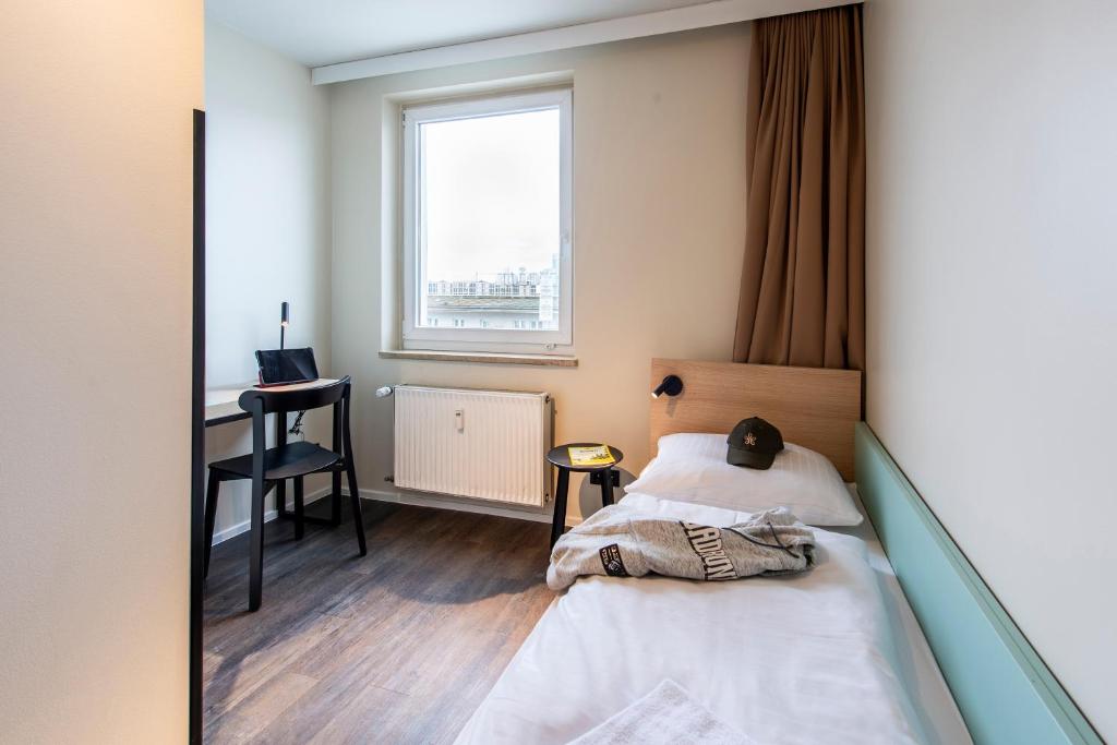 MEININGER Hotel München Zentrum - Resim 31