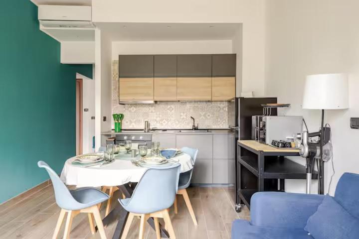 Kuchnia lub aneks kuchenny w obiekcie CRISPI 74.1 - Apartment