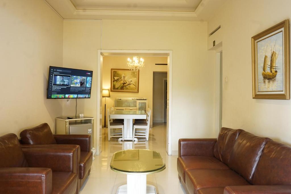 Hotel Indah Palace Tawangmangu - Family Room