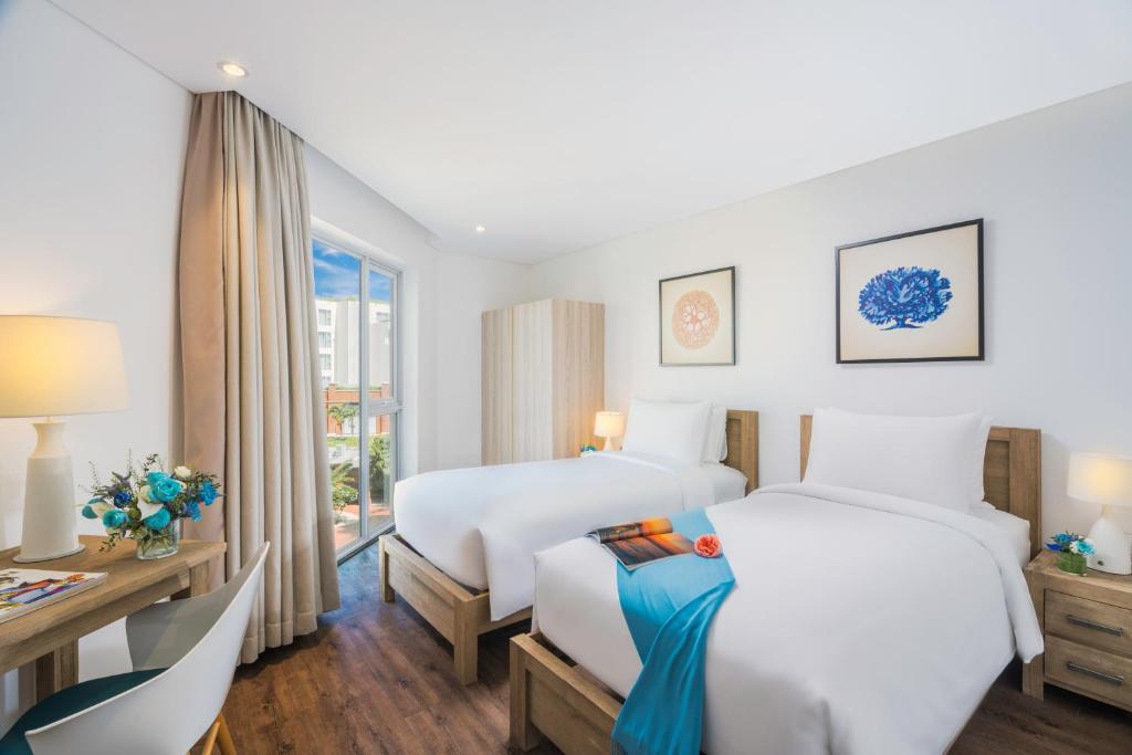 Three Bedroom Deluxe Suite includes unlimited Jjimjilbang Spa