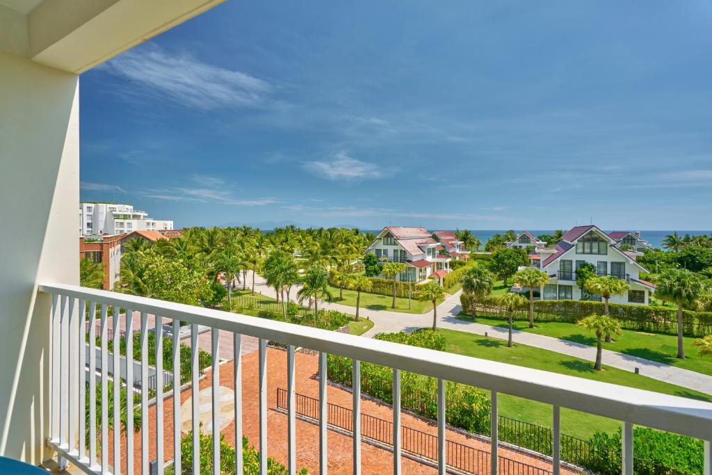 Suite Deluxe 3 Phòng Ngủ
