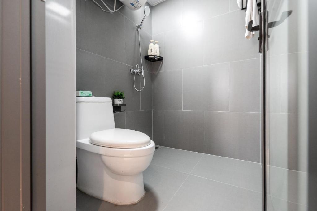 Xi'an Yongning Apartment Hotel的一间浴室