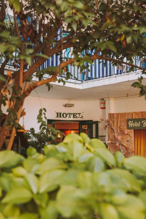 Budova, kde se hotel nachází