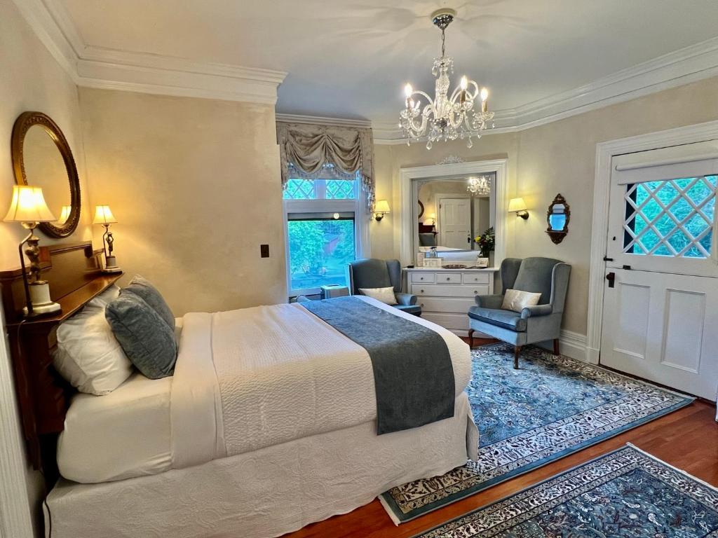 Manor House Inn - Suite Avec Vue Sur Le Jardin