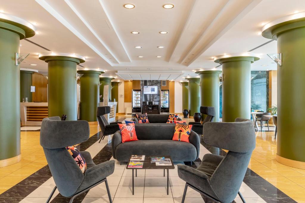 Posezení v ubytování B&B HOTEL Cuneo Cristal