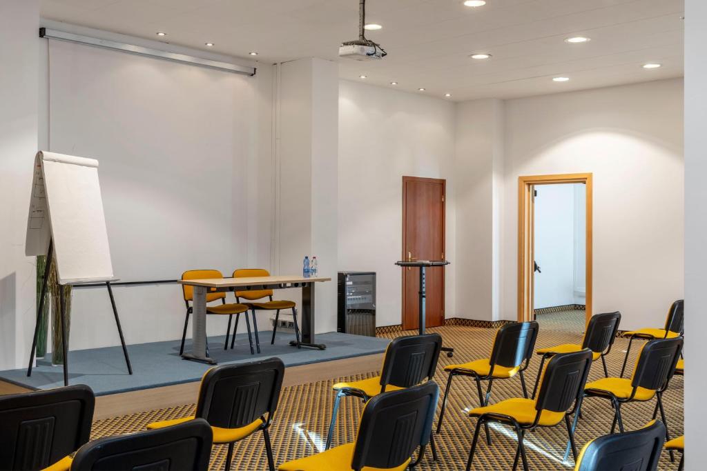 Konferenční prostory v ubytování B&B HOTEL Cuneo Cristal