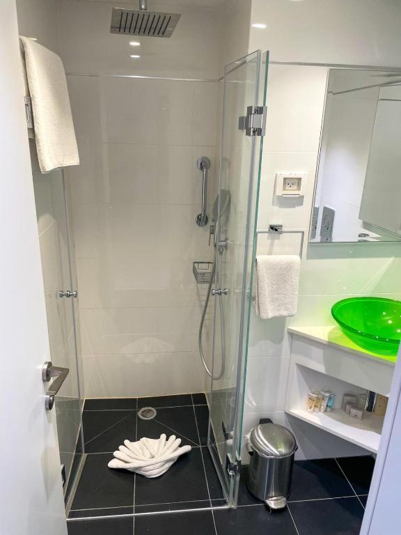 Koupelna v ubytování Best Western Regency Suites