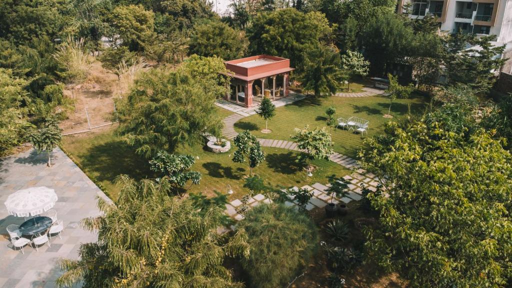 Vườn quanh Naila Kothi - A Luxury Boutique Royal Suites in Jaipur