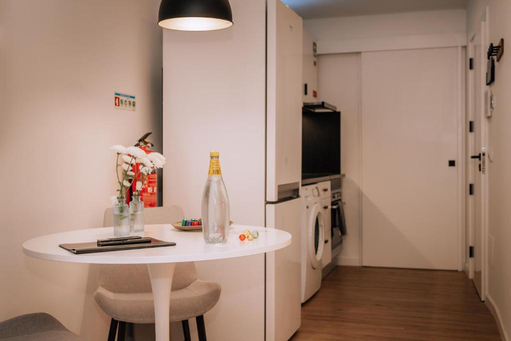 Kuchyň nebo kuchyňský kout v ubytování Azores Smart Studios