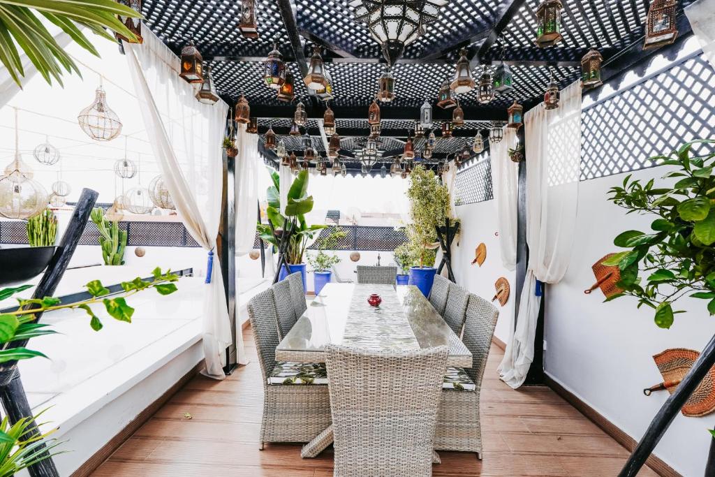 Posezení v ubytování RIAD NOLITA & SPA Kasbah
