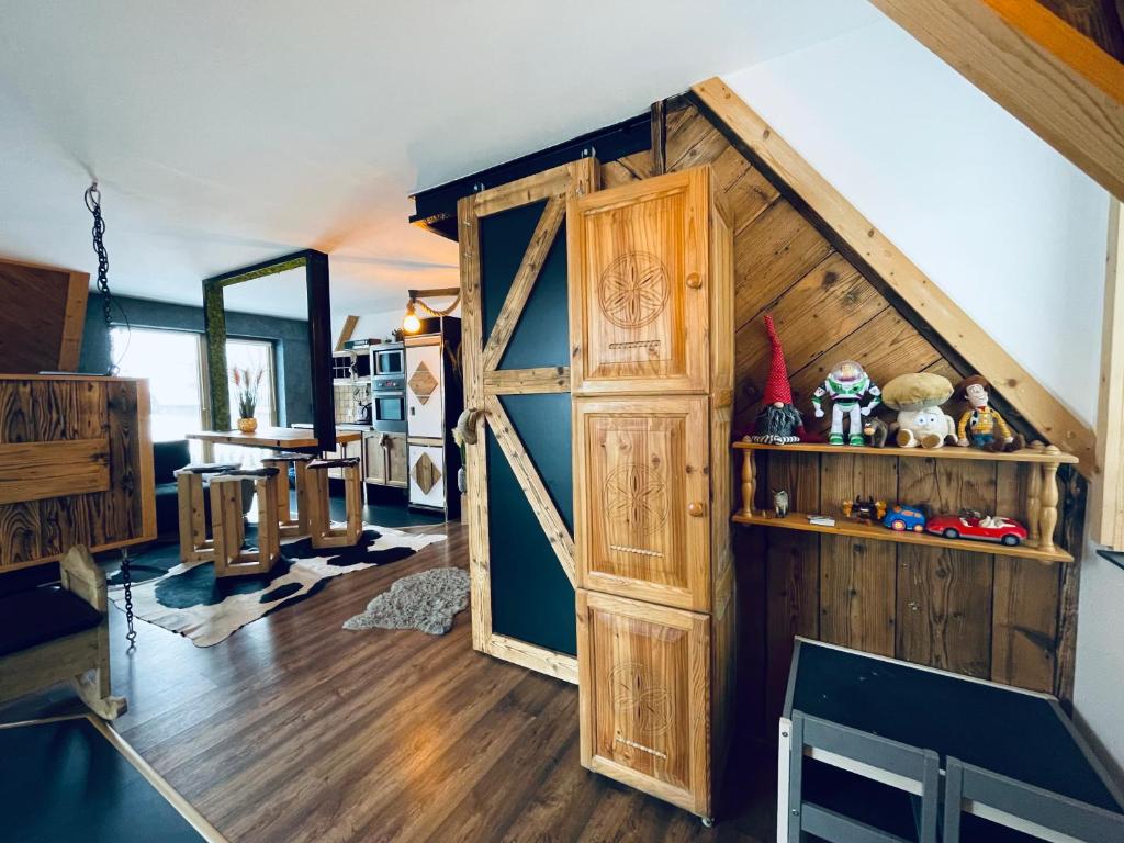 Kuchyňa alebo kuchynka v ubytovaní Viking Shelter Zakopane with jacuzzi