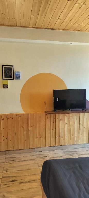 TV a/nebo společenská místnost v ubytování Starway Homes