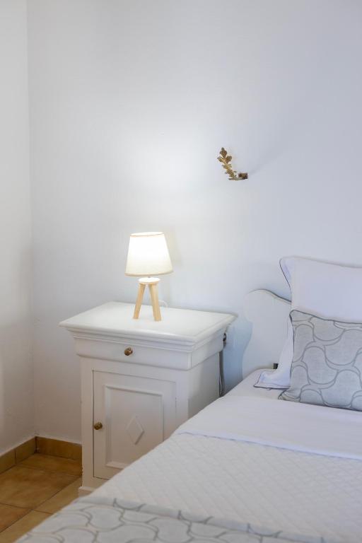 Vrachia Studios & Apartments - 7