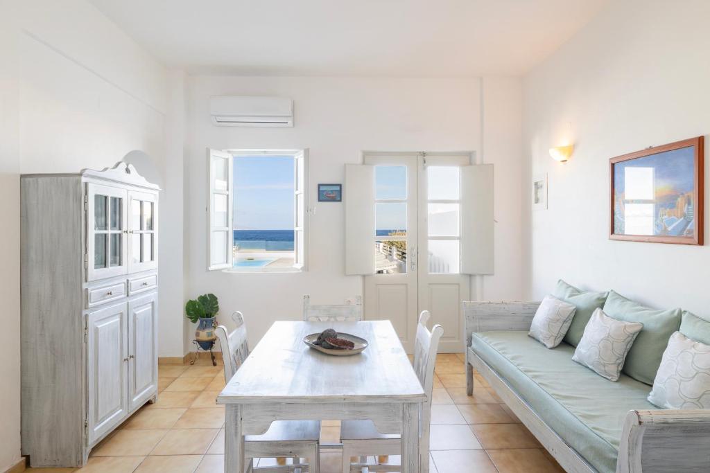 Vrachia Studios & Apartments - 9