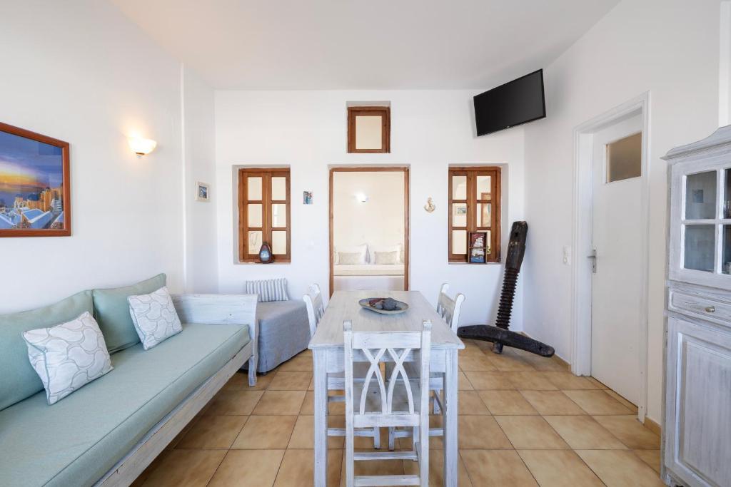 Vrachia Studios & Apartments - 15