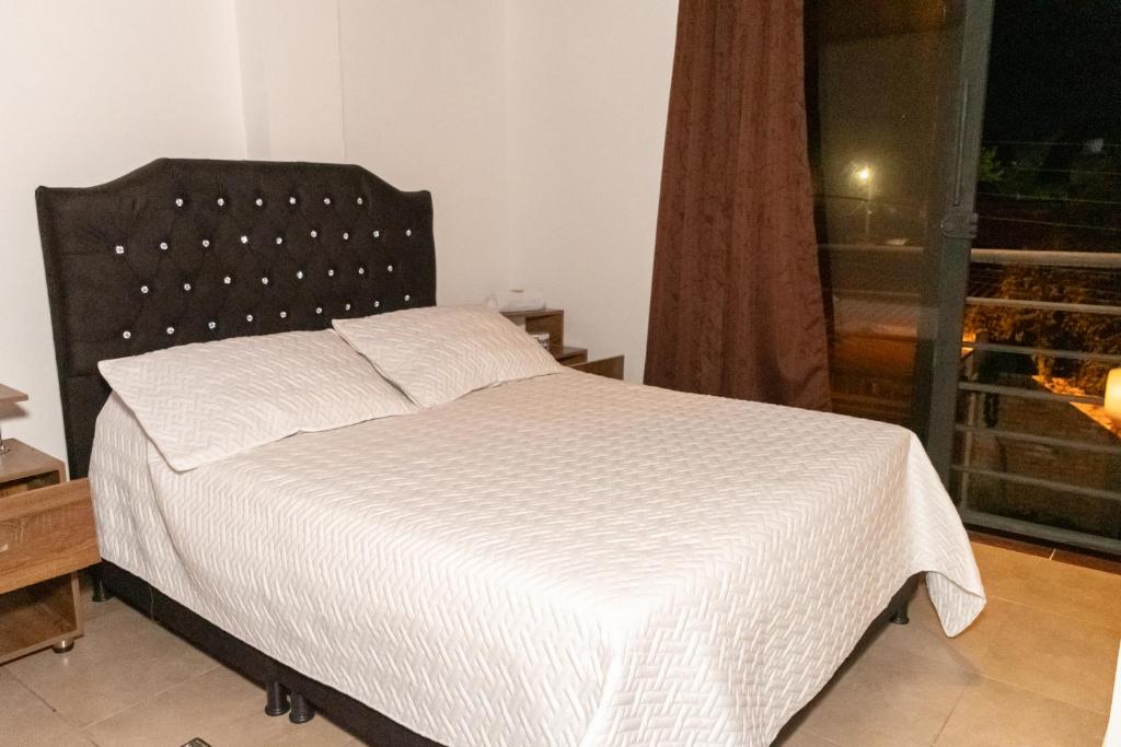 Postel nebo postele na pokoji v ubytování Home Sweet Home