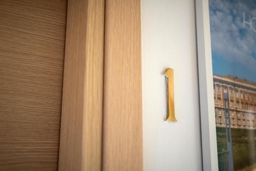 Zdjęcie z galerii obiektu home Joséphine, a due passi dalla Reggia w mieście Caserta