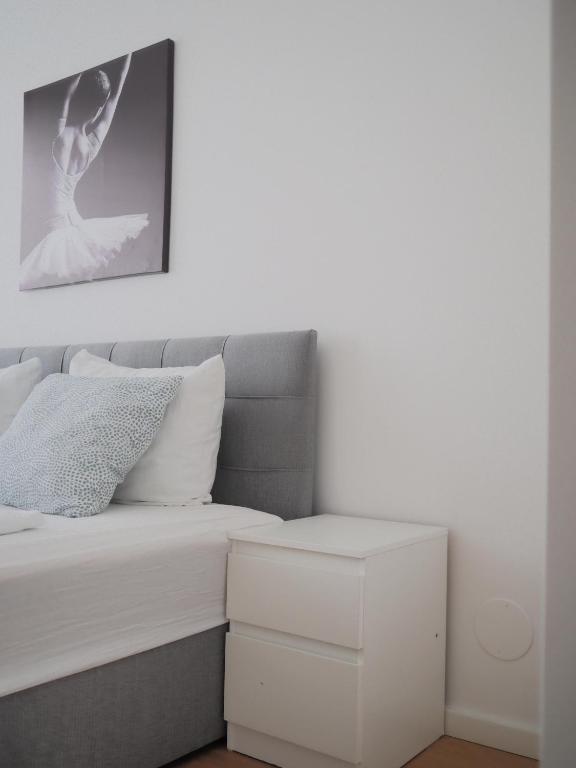 Home Sweet Home - Vienna Central - 11