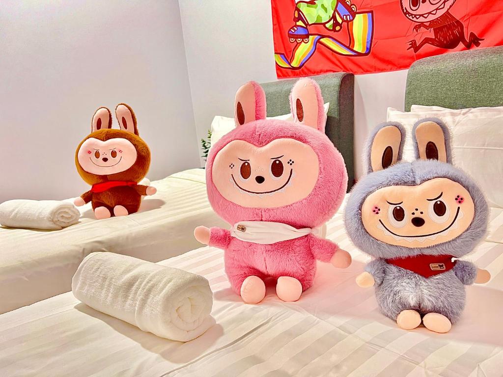 Legoland - HappyWonder Suite for Family ,Cozy, Wifi with Nice Garden Pool View! - Sala Familiar De Lujo